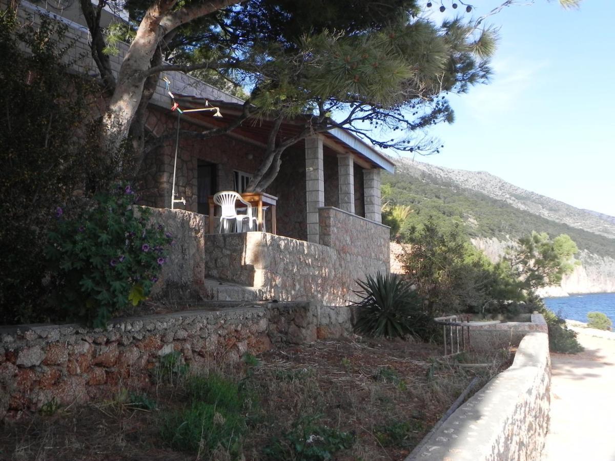 Apartments By The Sea Sveta Nedilja, Hvar - 11433 Sveta Nedelja  Eksteriør bilde